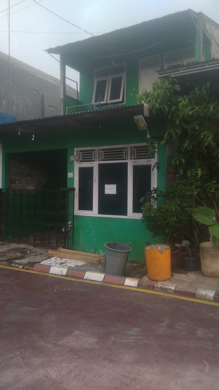 Rumah Disewakan di Perum Karnasia Jababeka Cikarang